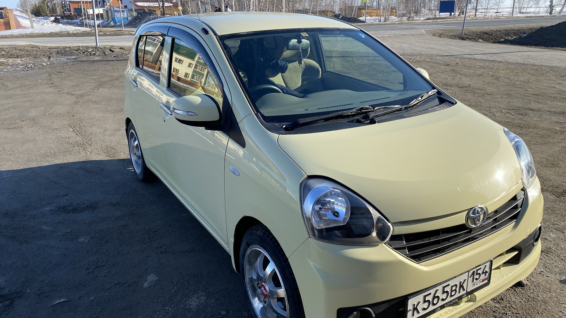 Daihatsu Mira e:S (1G) 0.7 бензиновый 2014 | на DRIVE2