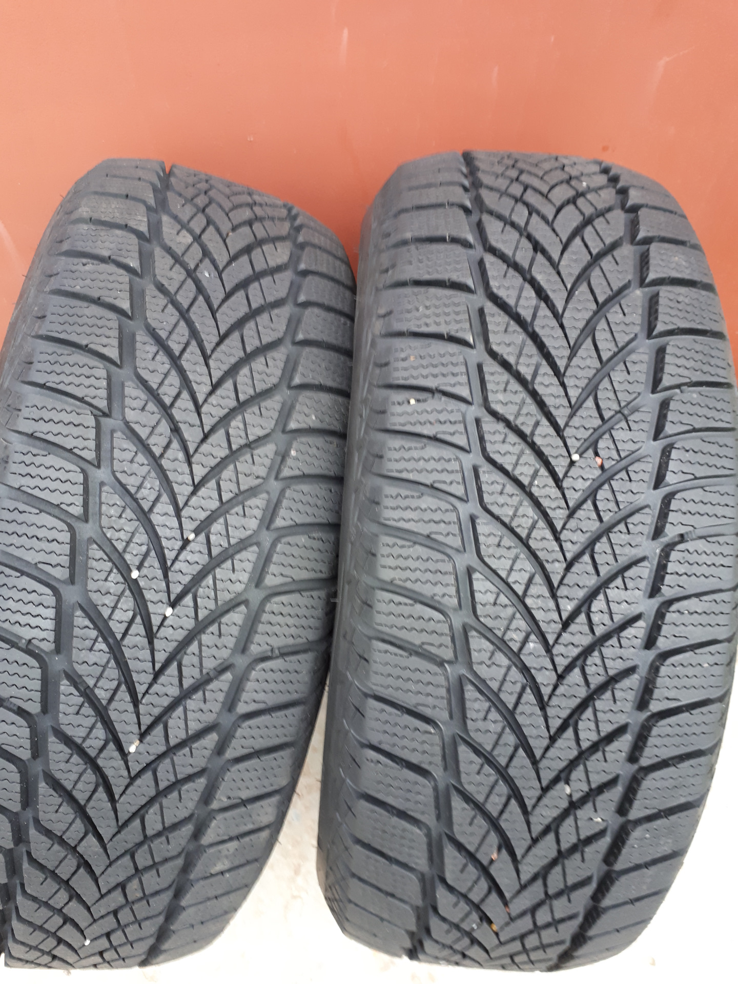 Нешипованная резина. Goodyear ULTRAGRIP Ice 2. Липучка Goodyear ULTRAGRIP Ice 2. Goodyear ULTRAGRIP Ice 2 зимняя. Goodyear Ultra Grip Ice 2 235/55 r18.