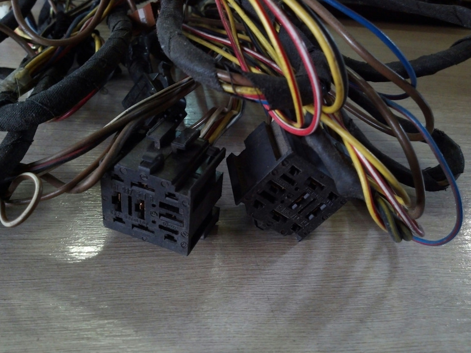 Проводка подогрева сидений — Volkswagen Golf Mk2, 2 л, 1986 года ...