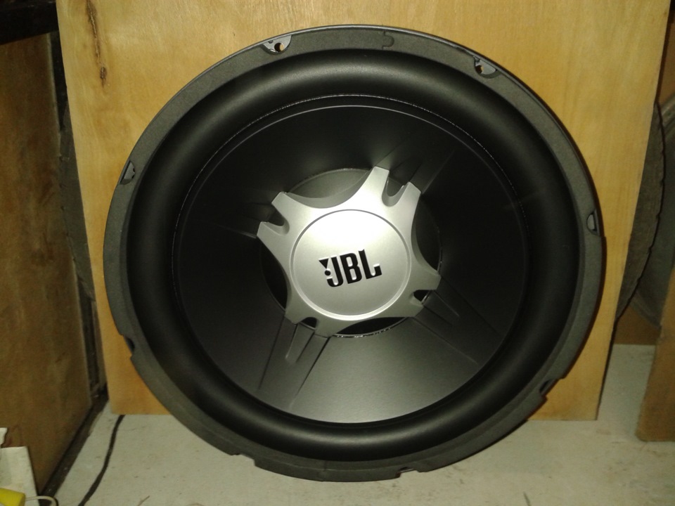 Саб JBL GT5-12 (фото и видео) — Volkswagen Golf Variant (Mk3), 1,8 л ...