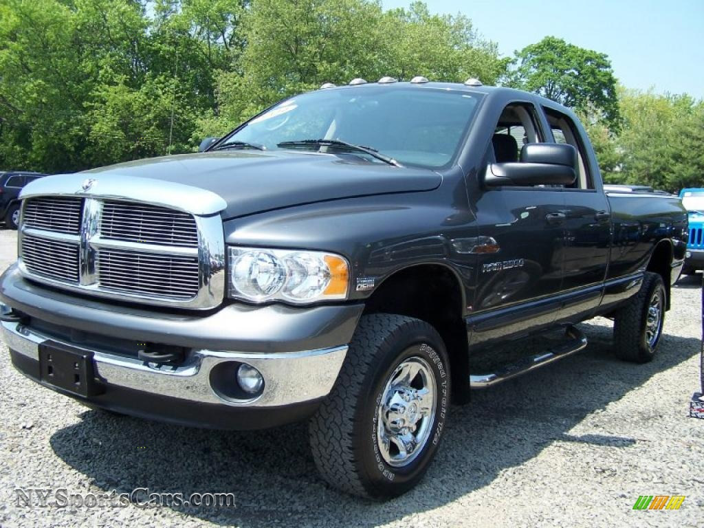 Dodge Ram 2004