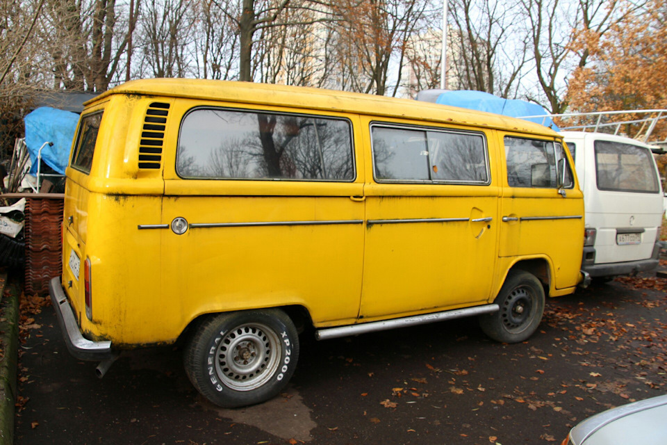 Volkswagen T2 Volkswagen Transporter 2 0 L 1980 Goda Na Drive2