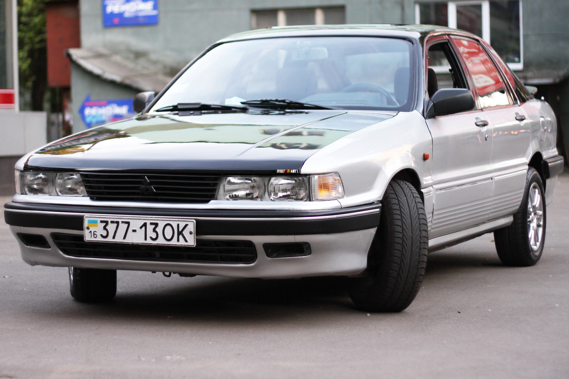 Мицубиси 1989 года. Mitsubishi Galant 6. Митсубиси Галант 6 1989. Митсубиси Галант 1989. Митсубиси Галант 6 поколения.