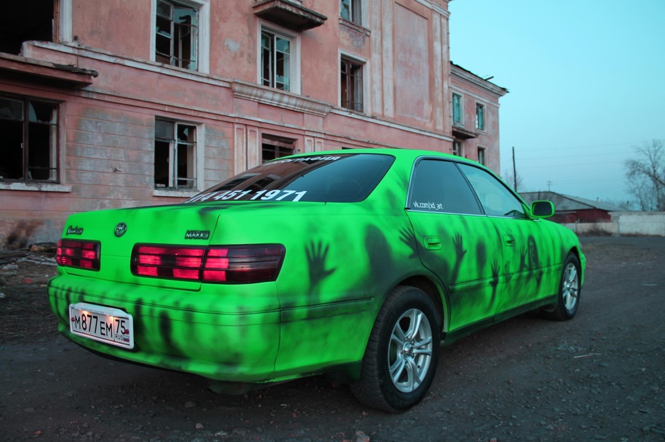 Покра. Тойота Левин хамелеон. Покрашенный Corolla Levin цветной. Краска Левинс. Покраска ae110.