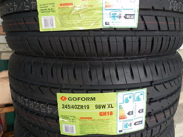 Goform ZONDA R19 245/40. — Toyota Camry (XV40), 2,4 л, 2007 года | шины ...