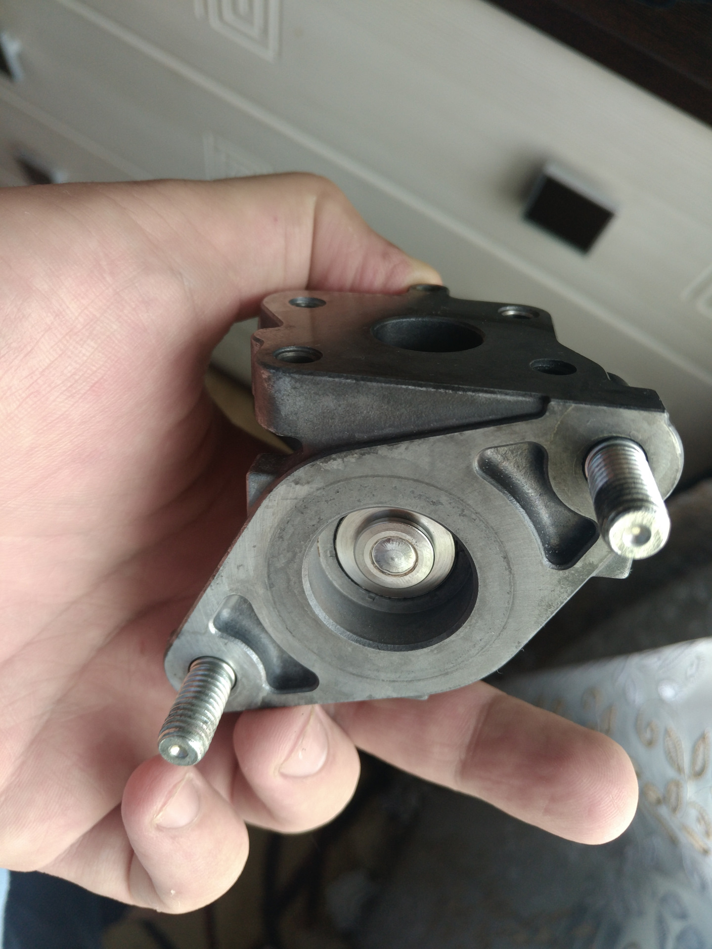 дренажные отверстия бмв х6 е71. охладитель егр prius 30. чистка 30 30. дренажные отверстия под дворниками bmw f10. чистка кондиционера в hyundai i30.