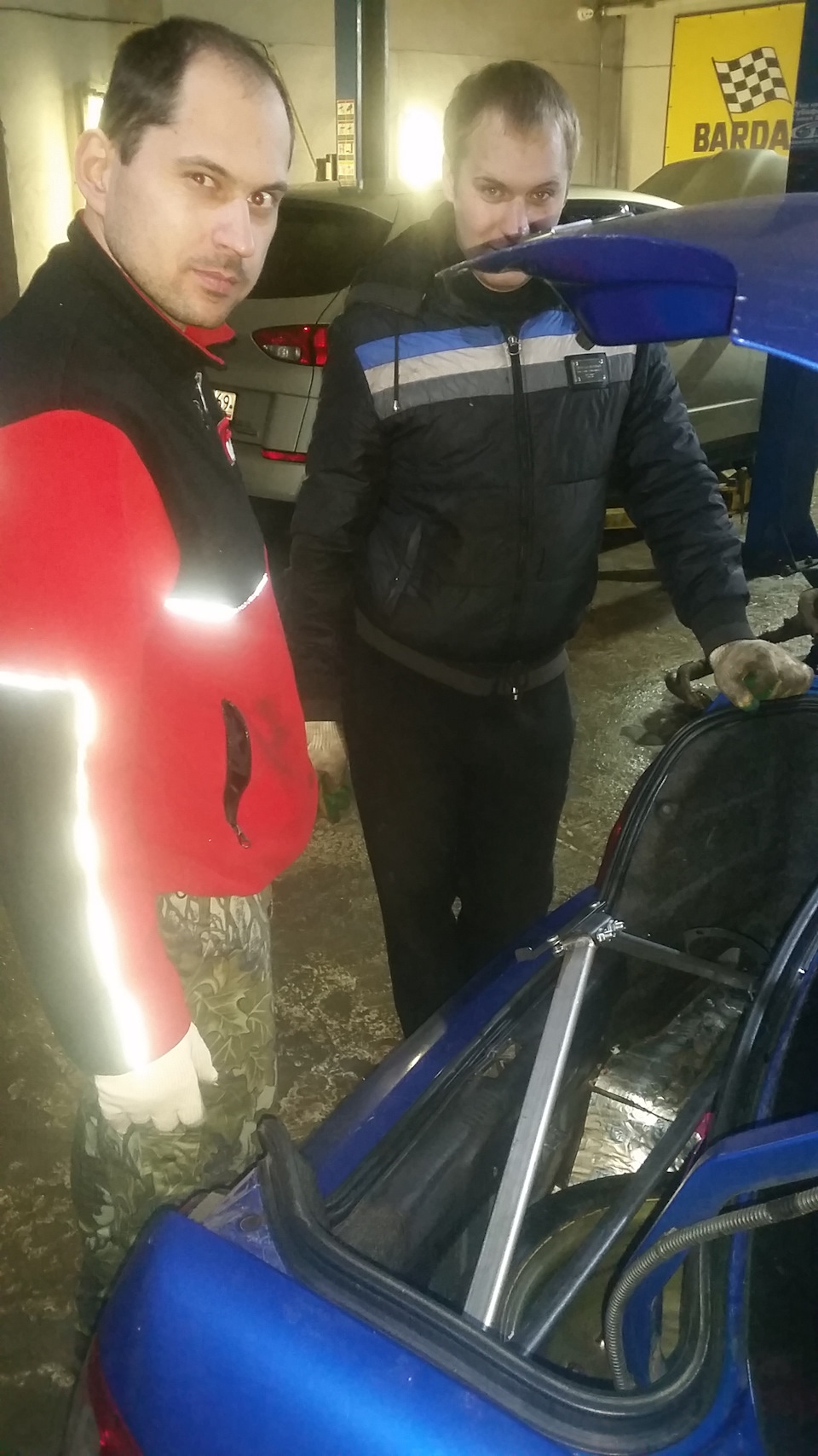 Пробная примерка распорки на коне Ромы от Сени (rscustoms ) — Subaru Tribeca B9