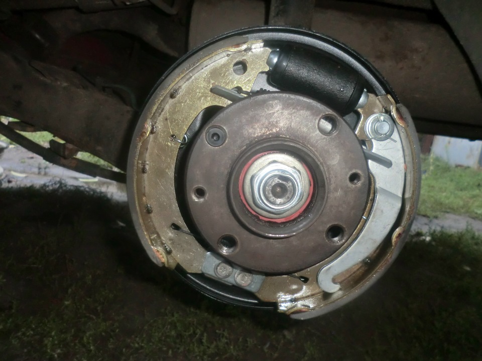 трос планки ручника 2114. Captiva колодки стояночного тормоза. ремкомплект ручника санг енг кайрон. не держат тормоза. мазда 3 2008 тормозные колодки ручника.