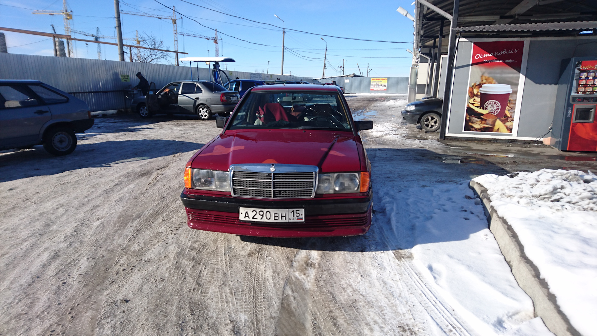 Продажа Mercedes-Benz 190 (W201) 1987 (бензин, АКПП) — с историей  обслуживания — DRIVE2.RU