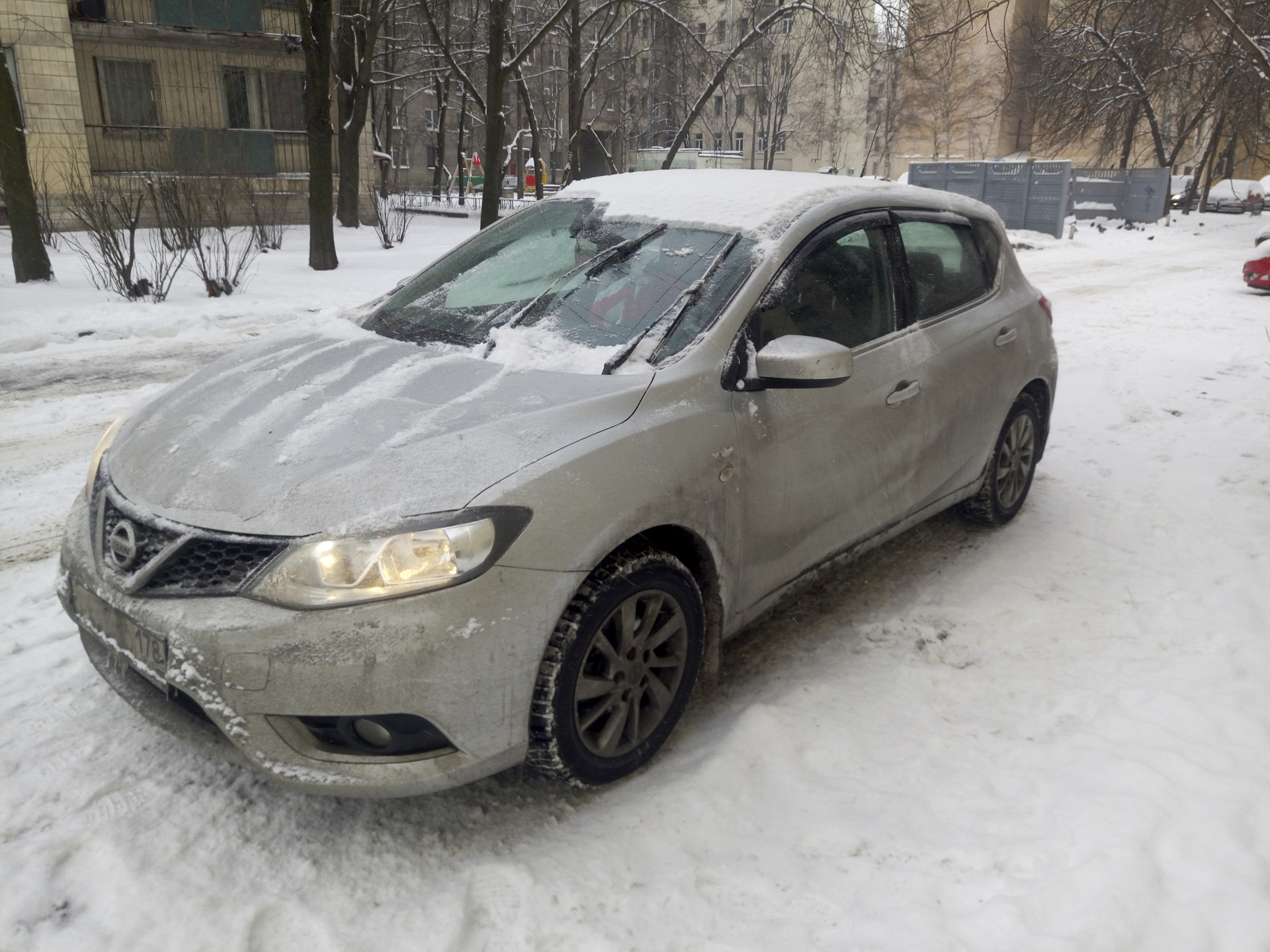 Продолжение истории с ручками или утро начинается не с кофе… — Nissan Tiida  (2G), 1,6 л, 2015 года | ДТП | DRIVE2