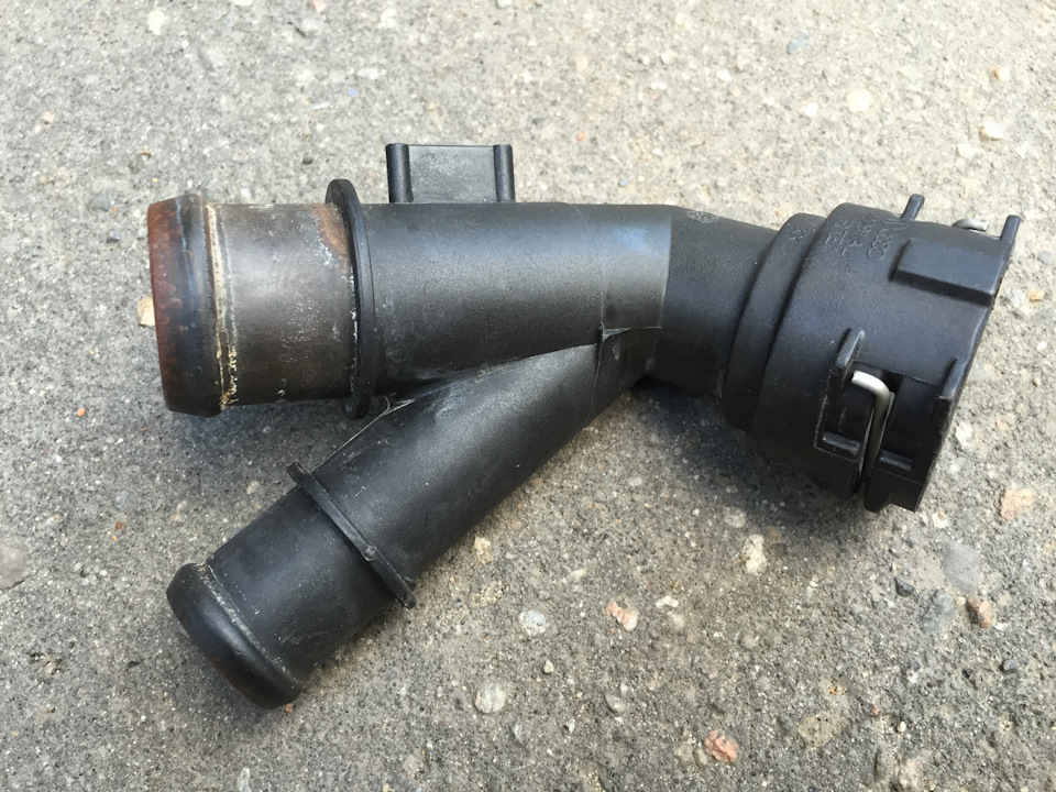 5Q0 122 291 AL — Skoda Octavia A7 Mk3. Запчасти на фото: 5Q0122291AL