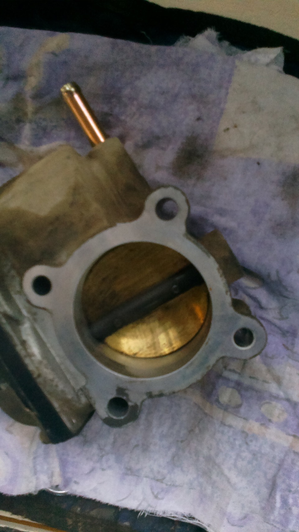 Чистка дроссельной заслонки! — Mitsubishi Outlander (1G), 2,4 л, 2005 ...