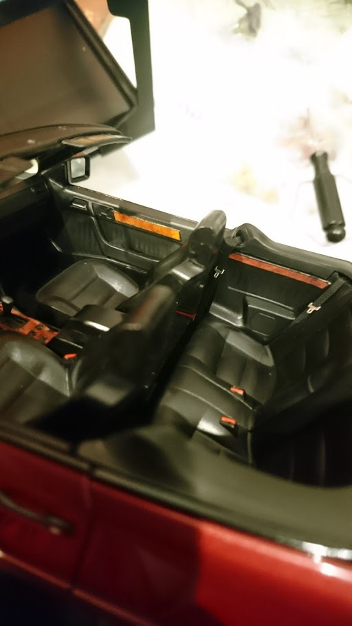 дерево — корень ореха — Mercedes-Benz E-Class (W124)