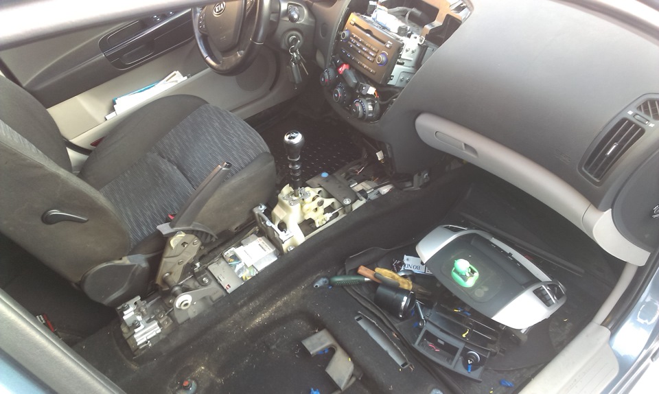 Сидение несём домой — KIA Ceed (1G)