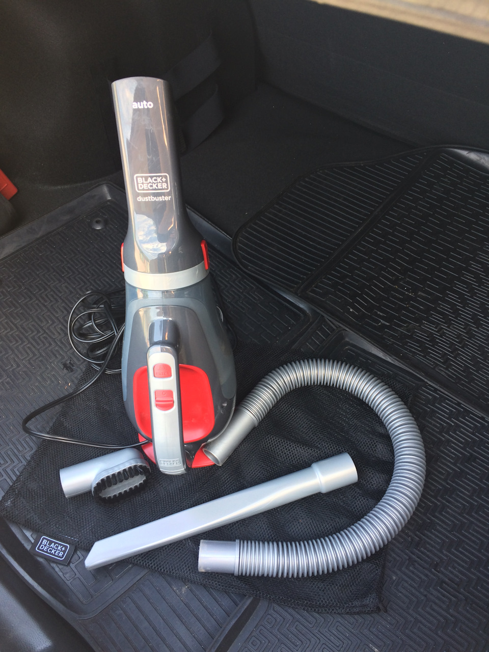 №5-Автопылесос BLACK DECKER ADV1200 — Hyundai Solaris (1G), 1,6 л, 2016 ...