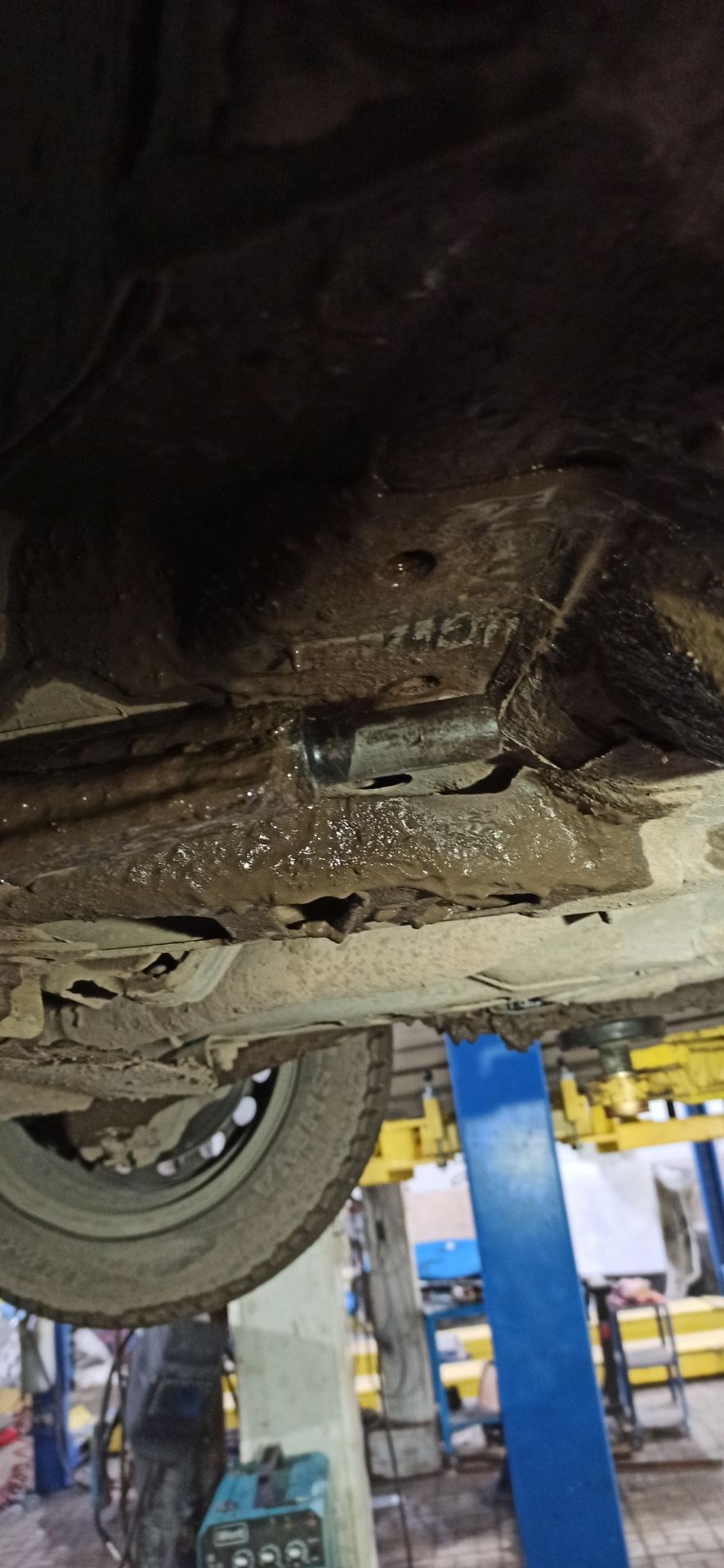 Замена заднего сайлентблока переднего рычага — Chevrolet Lanos, 1,5 л ...