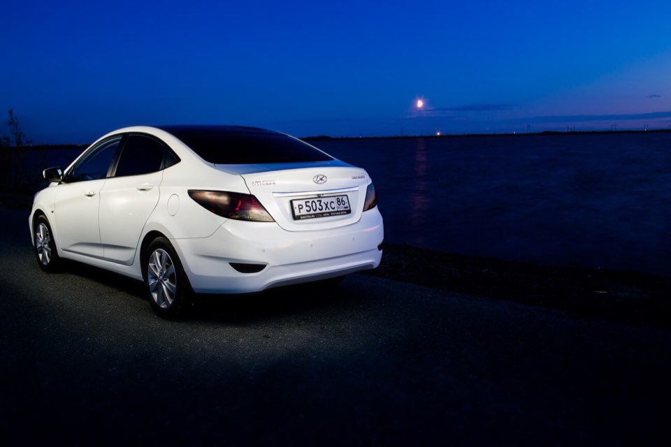 Машина хендай белый фото Фотосессия Hyundai Solaris - Hyundai Solaris, 1,6 л, 2013 года фотография DRIVE2