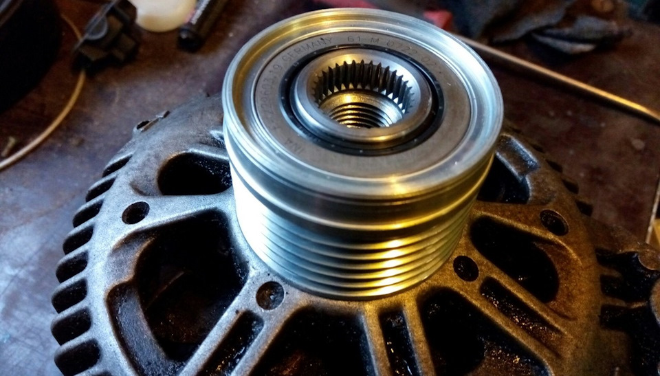 Демпферный шкив коленвала, вибрация ремня, обгонная муфта. — Citroen ...