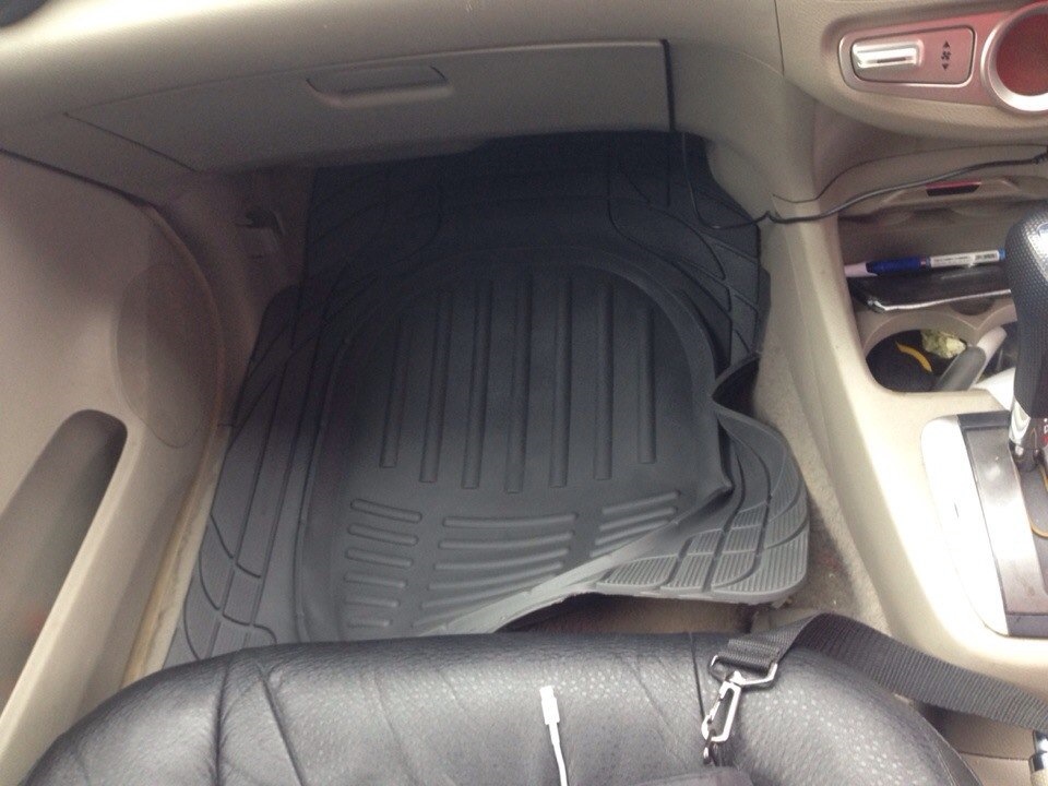 Новые коврики на передний ряд — Honda Airwave, 1,5 л, 2006 года ...