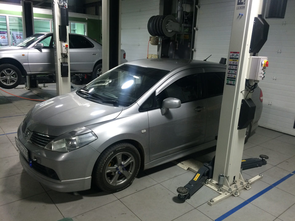 Замена Масла в АКПП Motul multi ATF — Nissan Tiida (1G), 1,5 л, 2006 ...