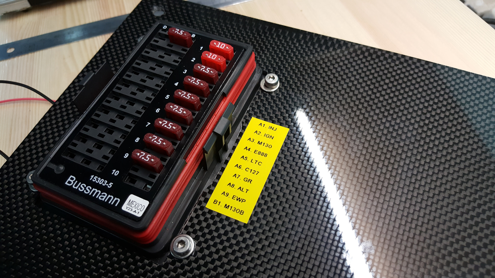 Блок предохранителей и реле bussmann 15303 5 Спортивная проводка: Milspec, Motorsport Wiring - Honda Civic Hatchback (5G), 2 