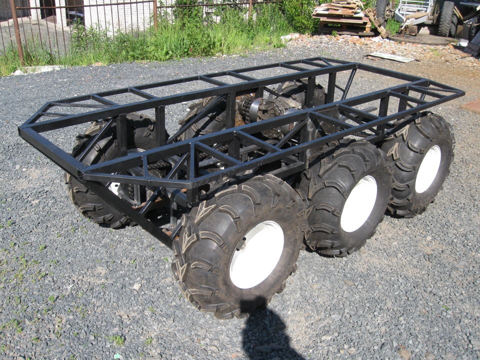 Фото в бортжурнале PTZavr амфибия 6х6