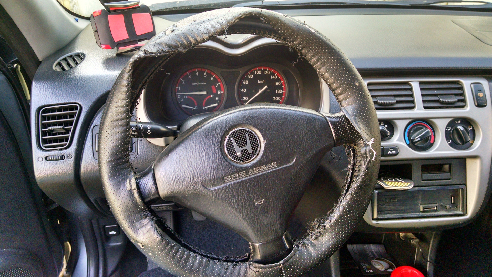 Оплетка руля хонда. На руль оплетка кожаная портер 2. Руль laguna 1 олетка. Оплетка н ас srw 1052 ml 37-39. Оплетка руля хонда.