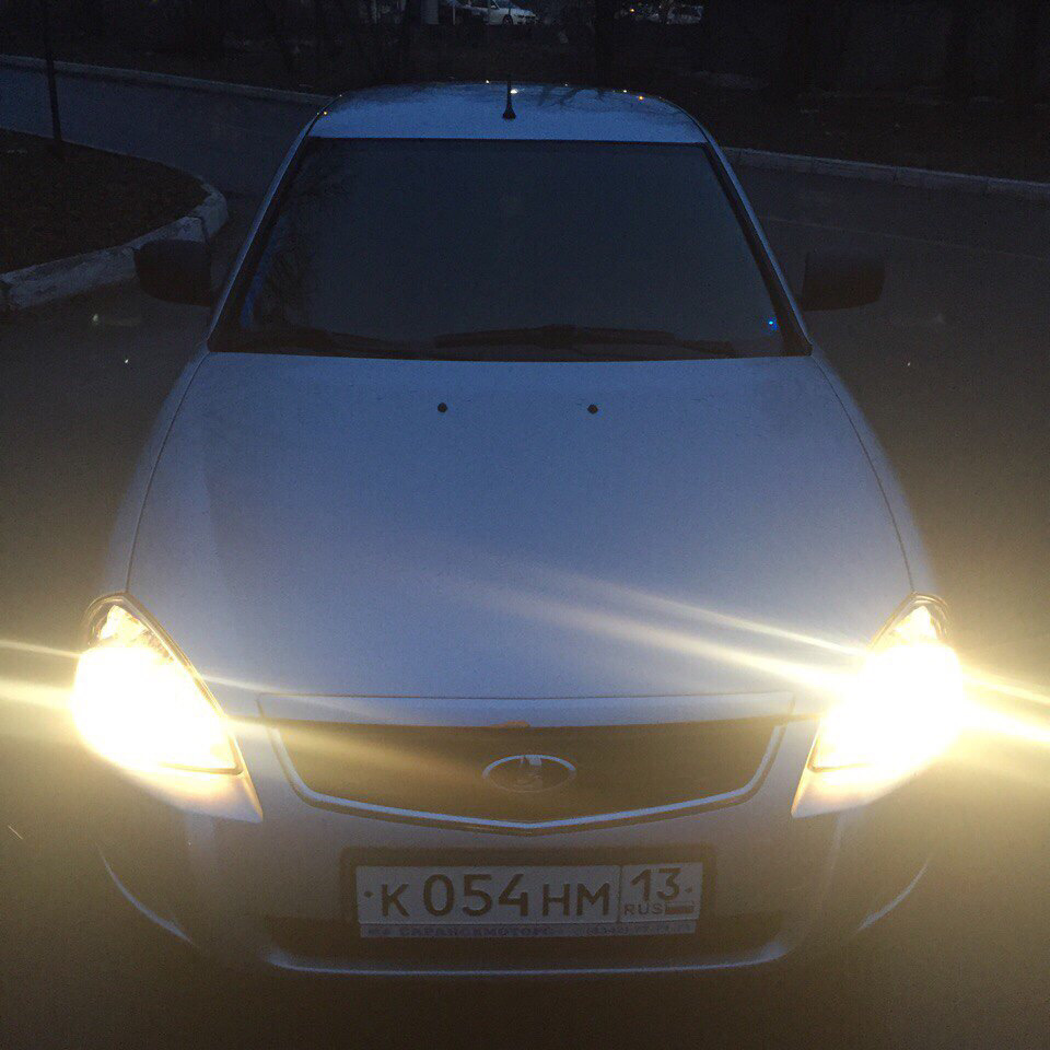 Лобовое в 50% — Lada Приора хэтчбек, 1,6 л, 2014 года | стайлинг | DRIVE2