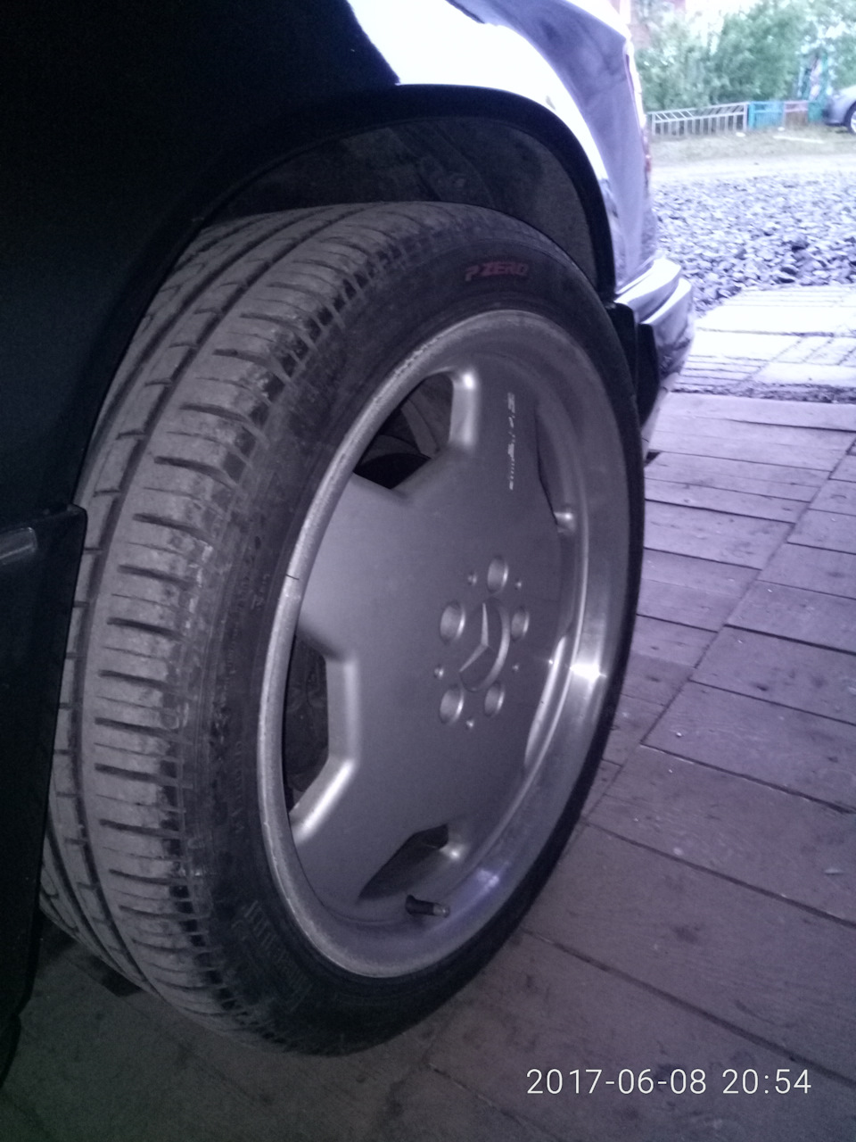 Фото в бортжурнале Mercedes-Benz E-Class Coupe (C124)