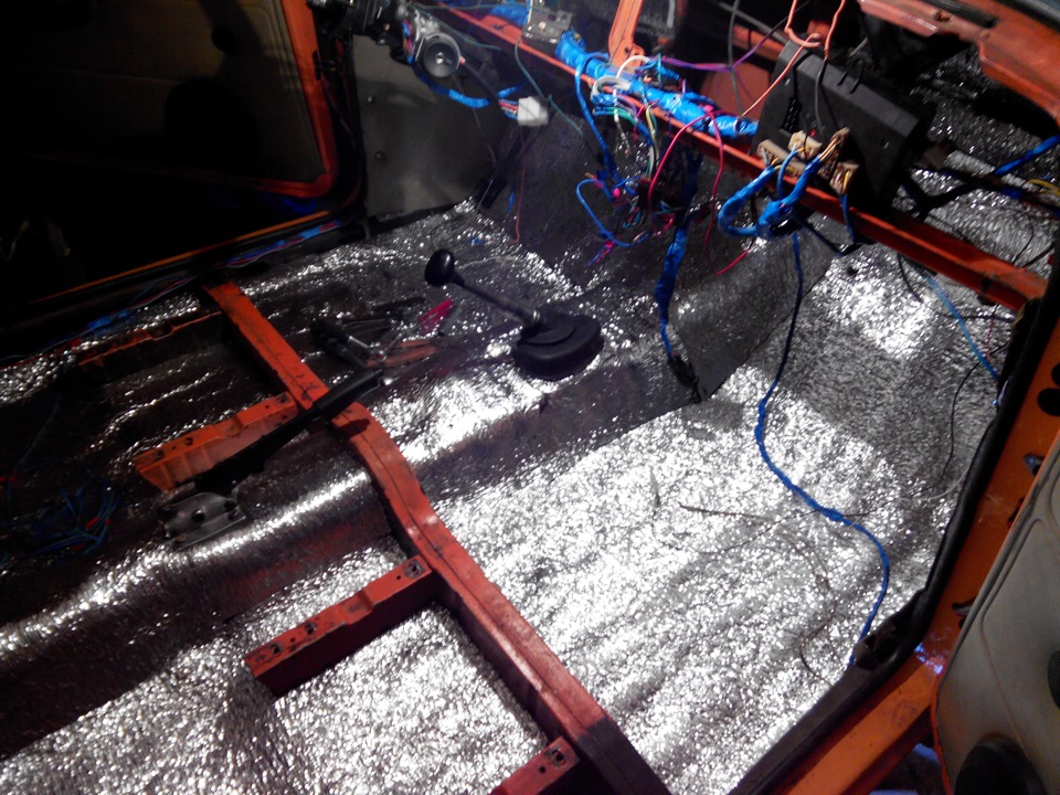 Бюджетная шумка)) — ИЖ Москвич 412, 1,5 л, 1976 года | своими руками ...