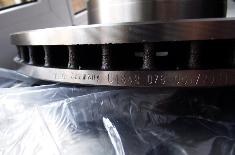 Фото в бортжурнале Opel Rekord E. Запчасти на фото: Q4818, OC121