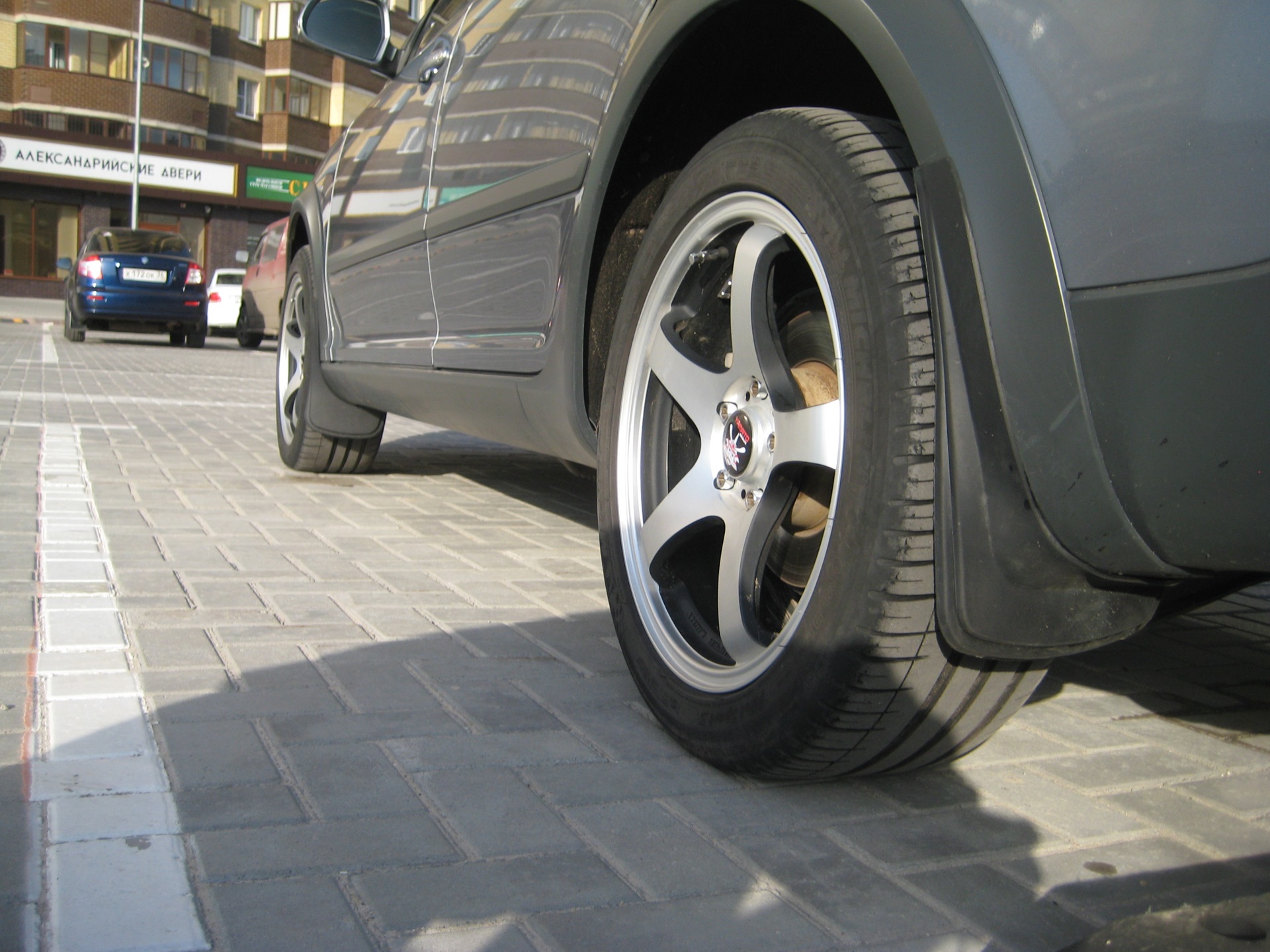 шиномонтаж, развал-схождение, немного обновлений и долгожданный чистый ...