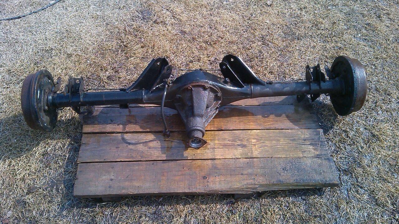 3ев-14-31122 редуктор моста ниссан вилочный погрузчик. Задний мост ваз 2101. Задний мост газ 14 чайка. Задний мост на 14. Скайлайн 35 задний мост с приводами.