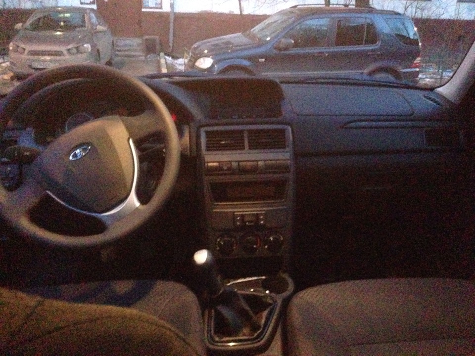 Как быть с установкой магнитолы… — Lada Приора седан, 1,6 л, 2014 года ...