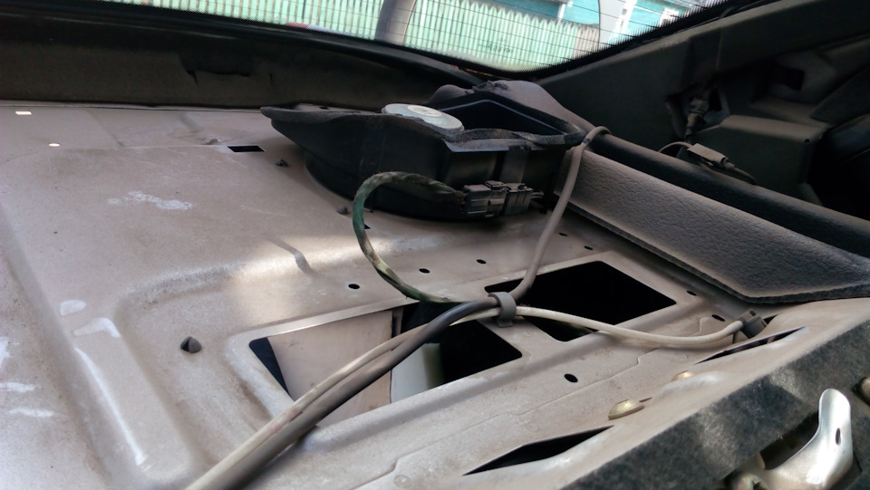 Установка овалов sony — Mercedes-Benz C-class (W202), 1,8 л, 1999 года ...