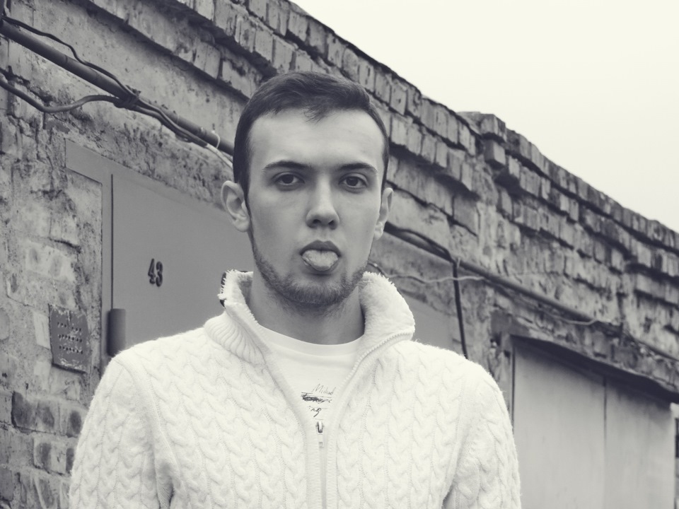 Когда едущему сзади нечем заняться :) — Lada Приора хэтчбек, 1,6 л ...