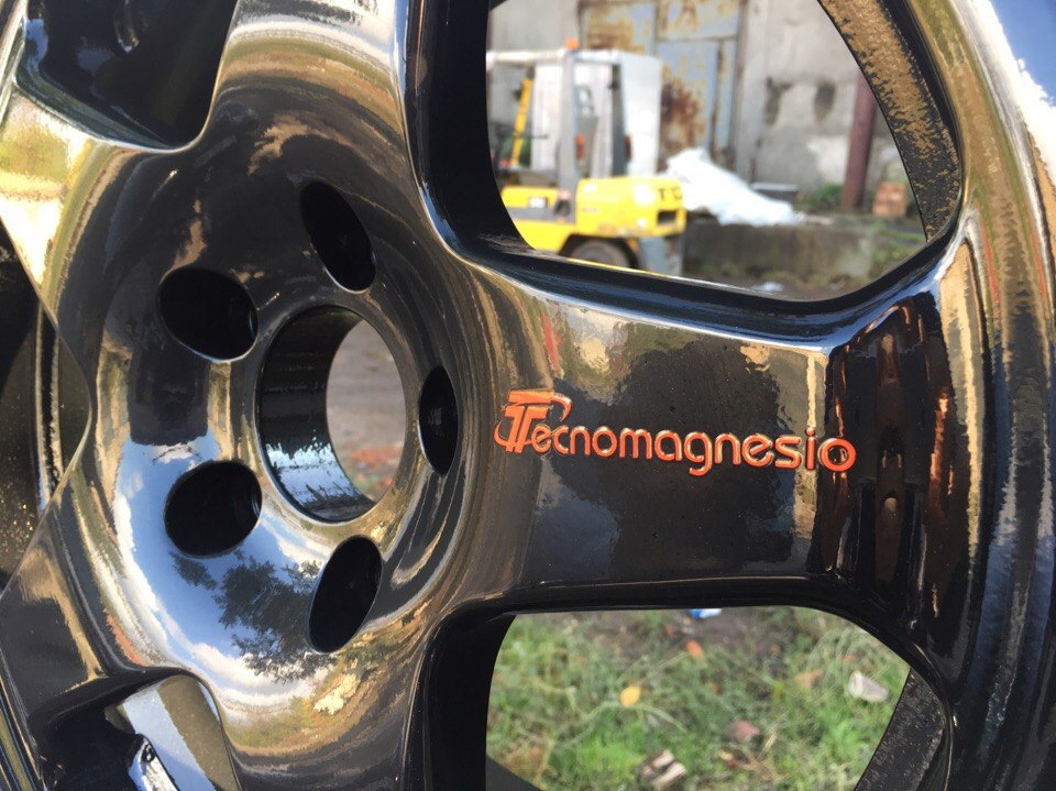 Итальянские диски Tecnomagnesio R17 5x120 (e36 e46 e90 и др) G-felgen ...