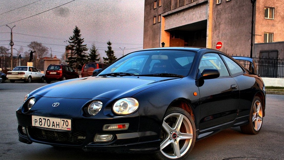 Toyota Celica 1998 с выдвижными фарами