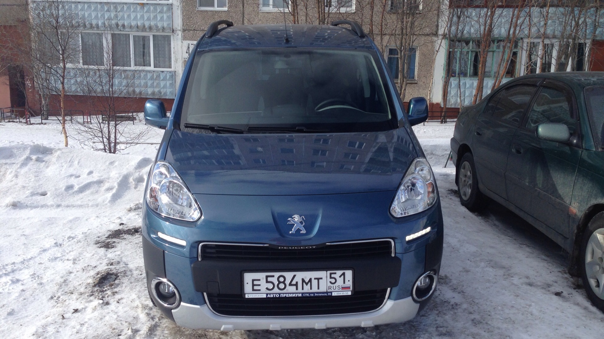 Peugeot Partner Tepee 1.6 бензиновый 2014 | 120 лошадок бензин на DRIVE2