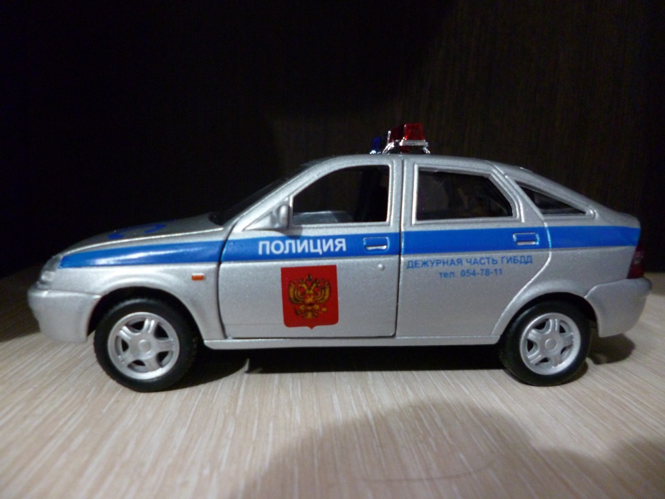 Моделька приора хетчбек 1:36 — Lada Приора седан, 1,6 л, 2009 года ...