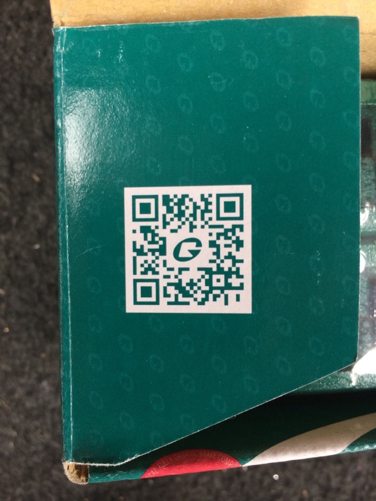 Замена колодок — Toyota Ipsum (21), 2,4 л, 2002 года | расходники | DRIVE2