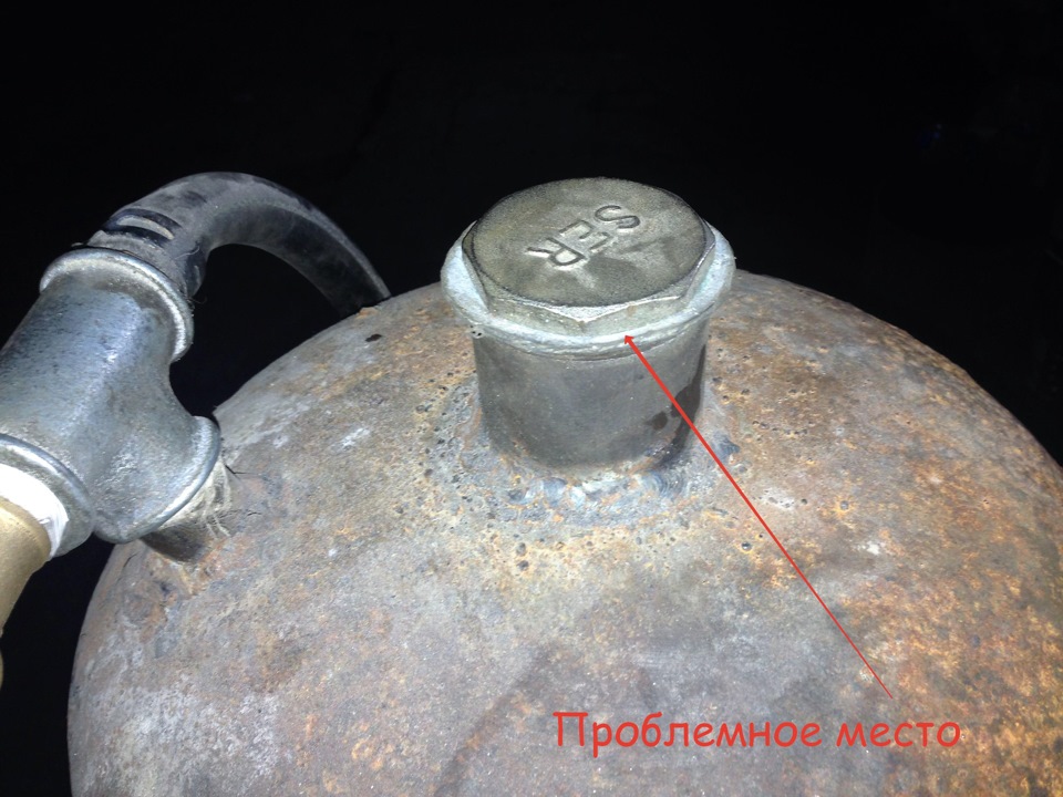 Траверса для подъема автомобиля на яме