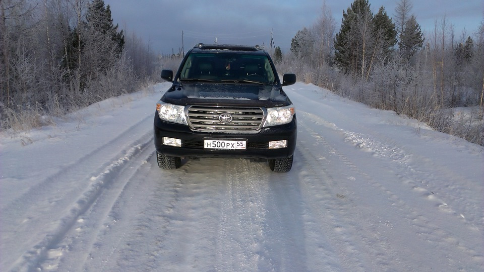 Toyota Land Cruiser 200 зима