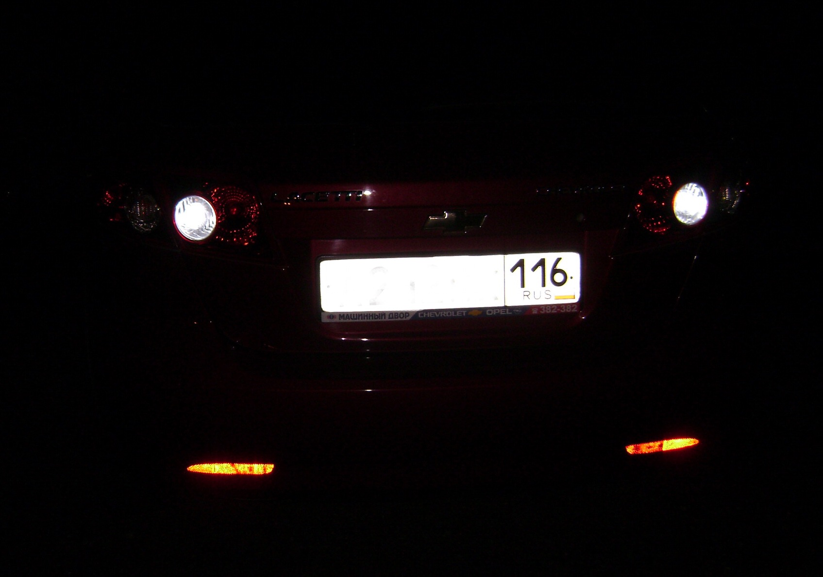 Светодиоды на задний ход — Chevrolet Lacetti 5D, 1,4 л, 2007 года ...