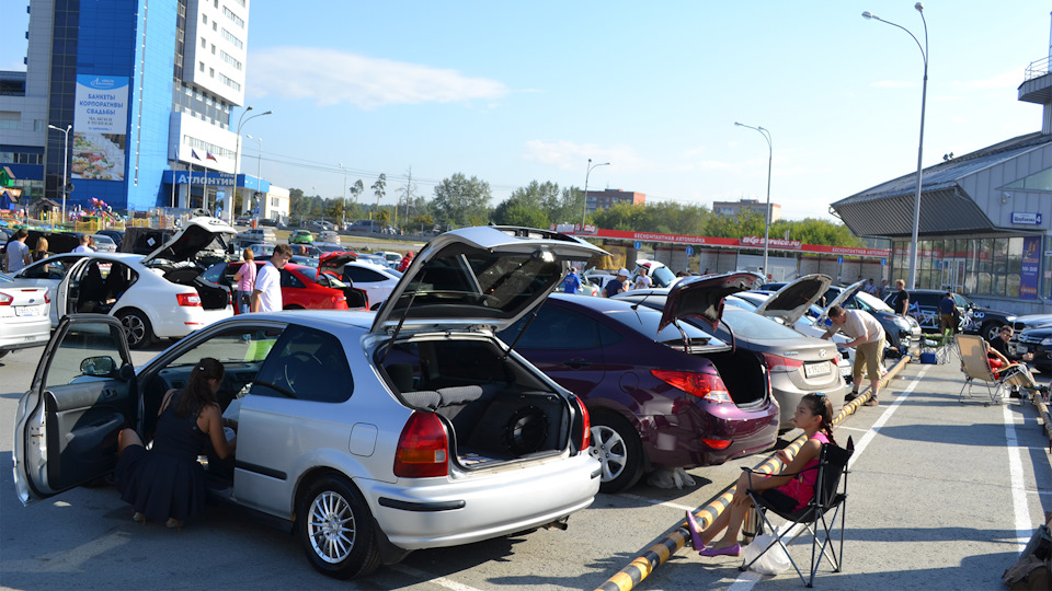 АМТ 2016 г. Екатеринбург — Honda Civic Hatchback (6G), 1,3 л, 1997 года ...