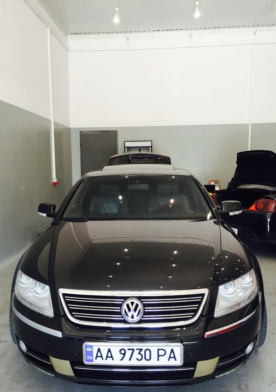 03. Электро багажник — Volkswagen Phaeton, 6 л, 2003 года | поломка ...