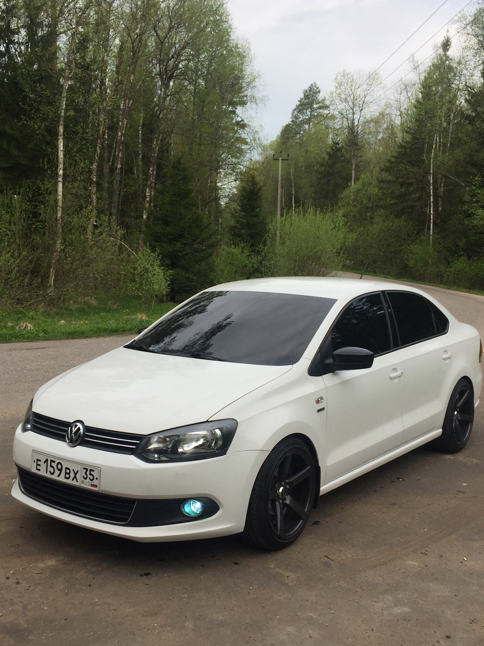 Volkswagen Polo Р±РµР»С‹Р№