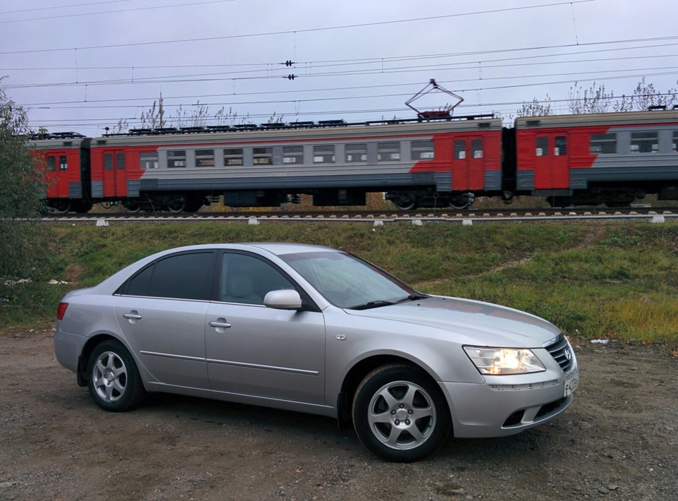 Hyundai Sonata V Nf Drive