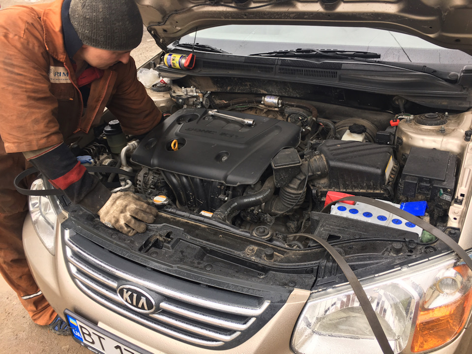Скрип в районе генератора — замена ремня навесного — KIA Cerato (1G), 1 ...
