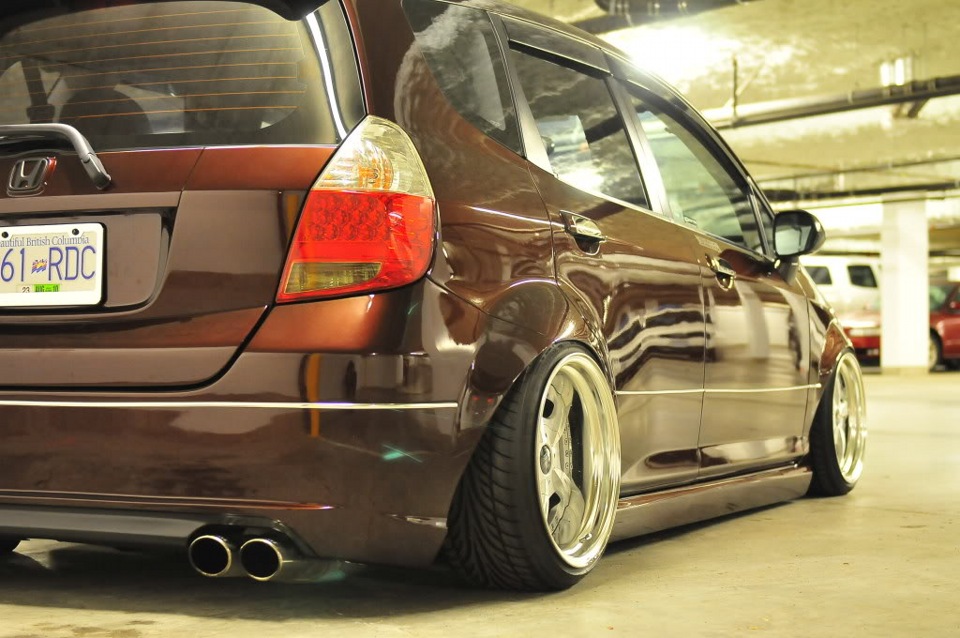 Honda Jazz 2002 stance